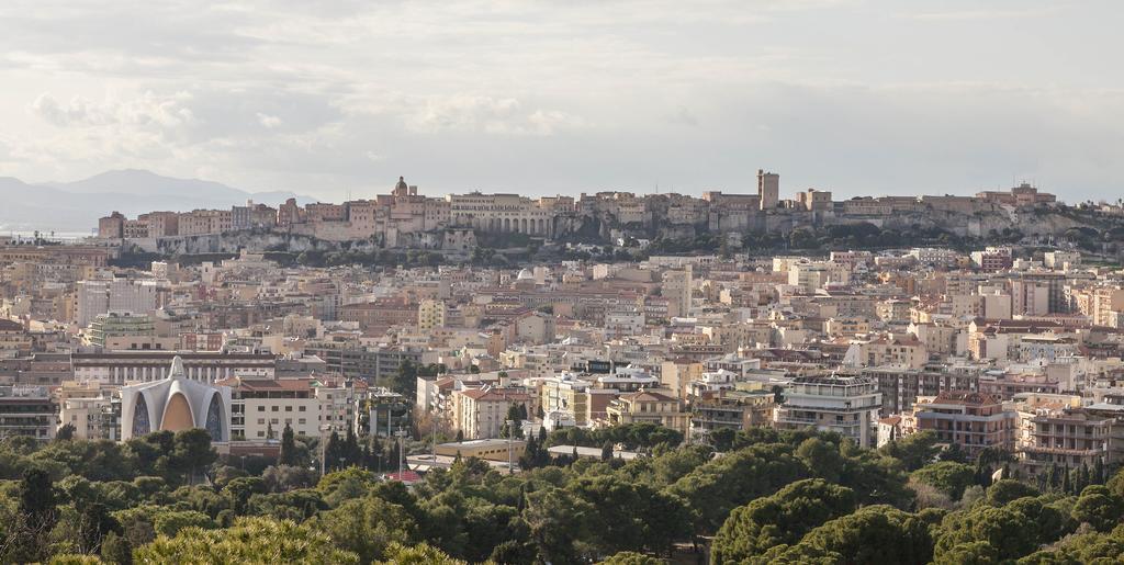 L'Arco Cagliari Bed and Breakfast Eksteriør billede